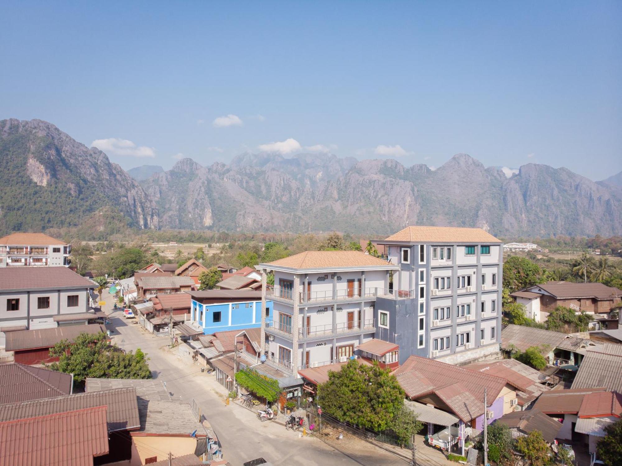 Faraway Suites Vang Vieng Ngoại thất bức ảnh