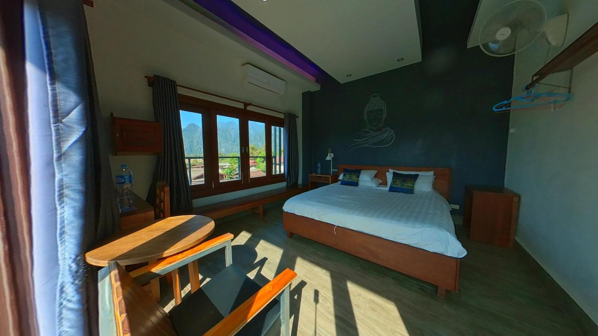 Faraway Suites Vang Vieng Phòng bức ảnh