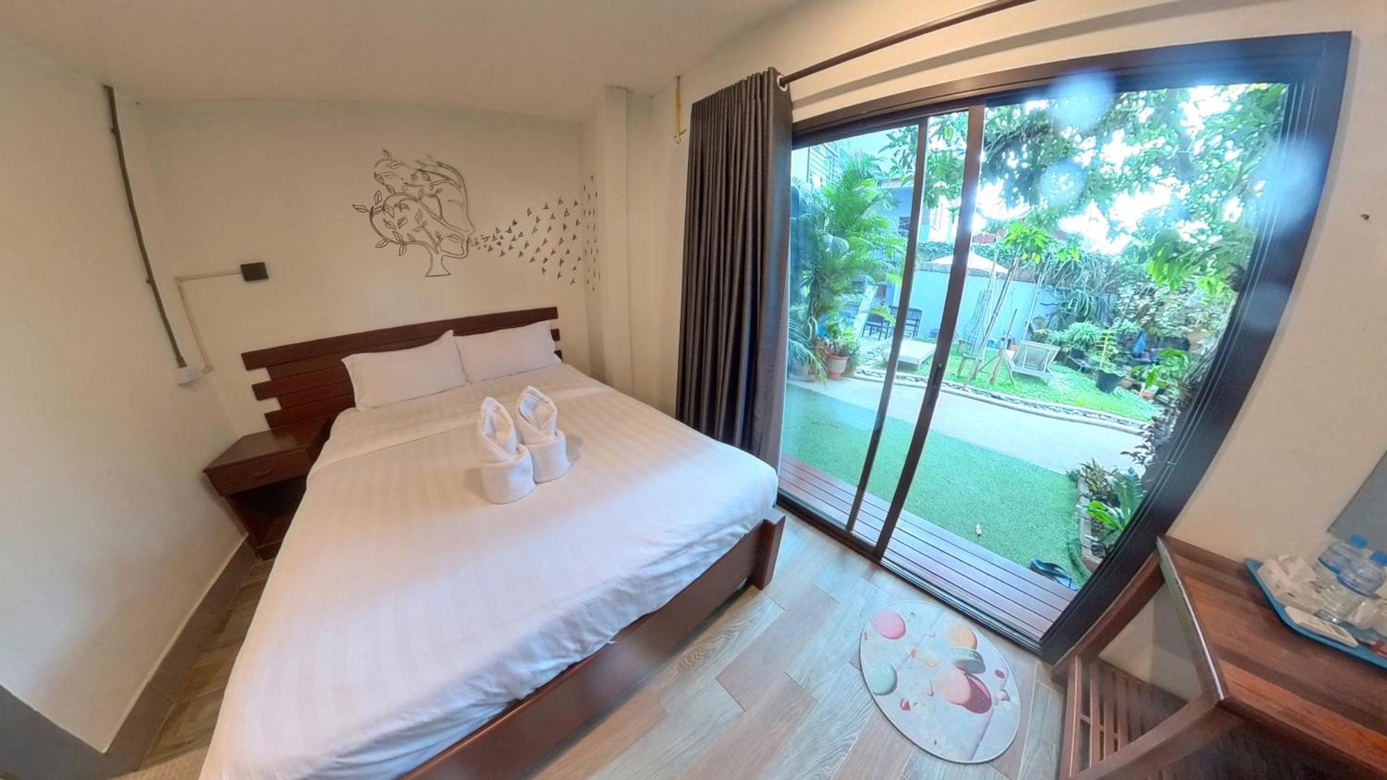 Faraway Suites Vang Vieng Phòng bức ảnh